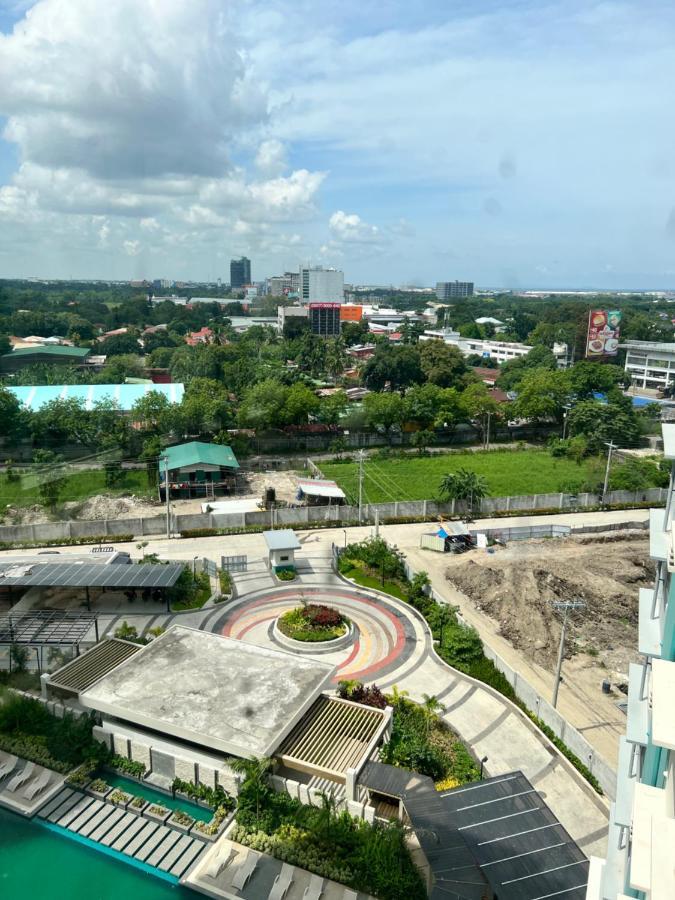 Lovely Studio Condominiums At Mesavirre Garden Residences Bacolod Esterno foto