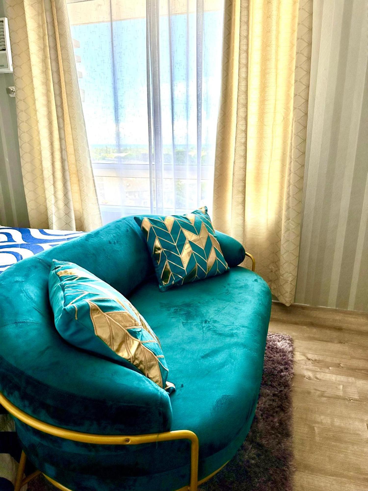 Lovely Studio Condominiums At Mesavirre Garden Residences Bacolod Esterno foto