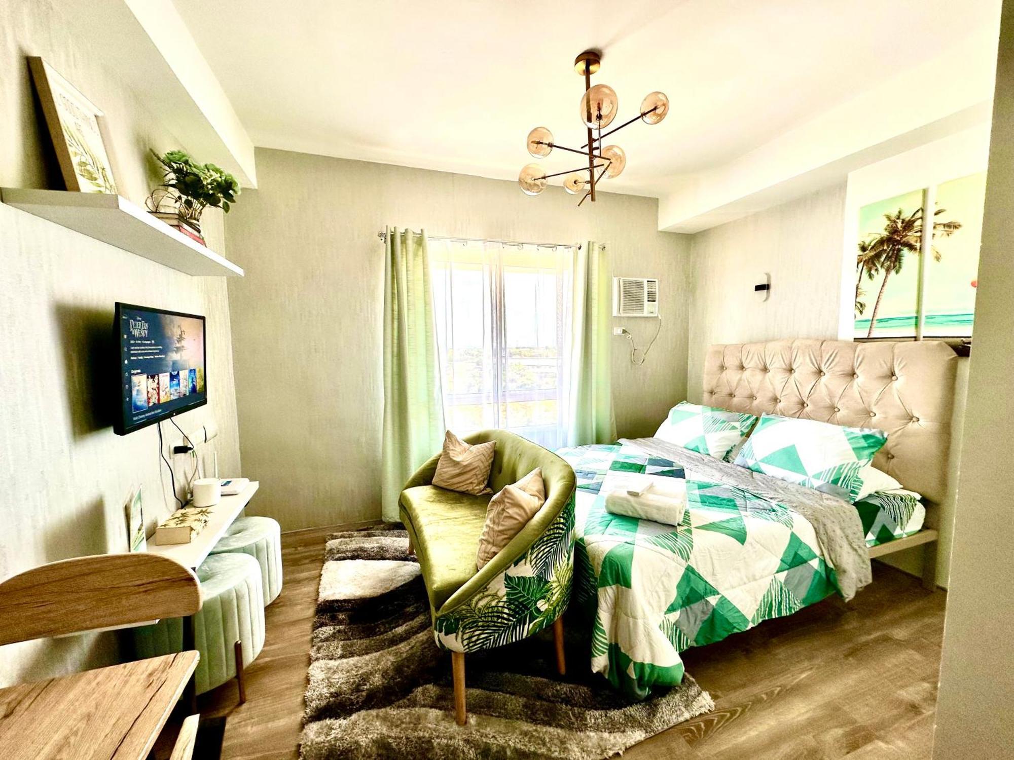 Lovely Studio Condominiums At Mesavirre Garden Residences Bacolod Esterno foto